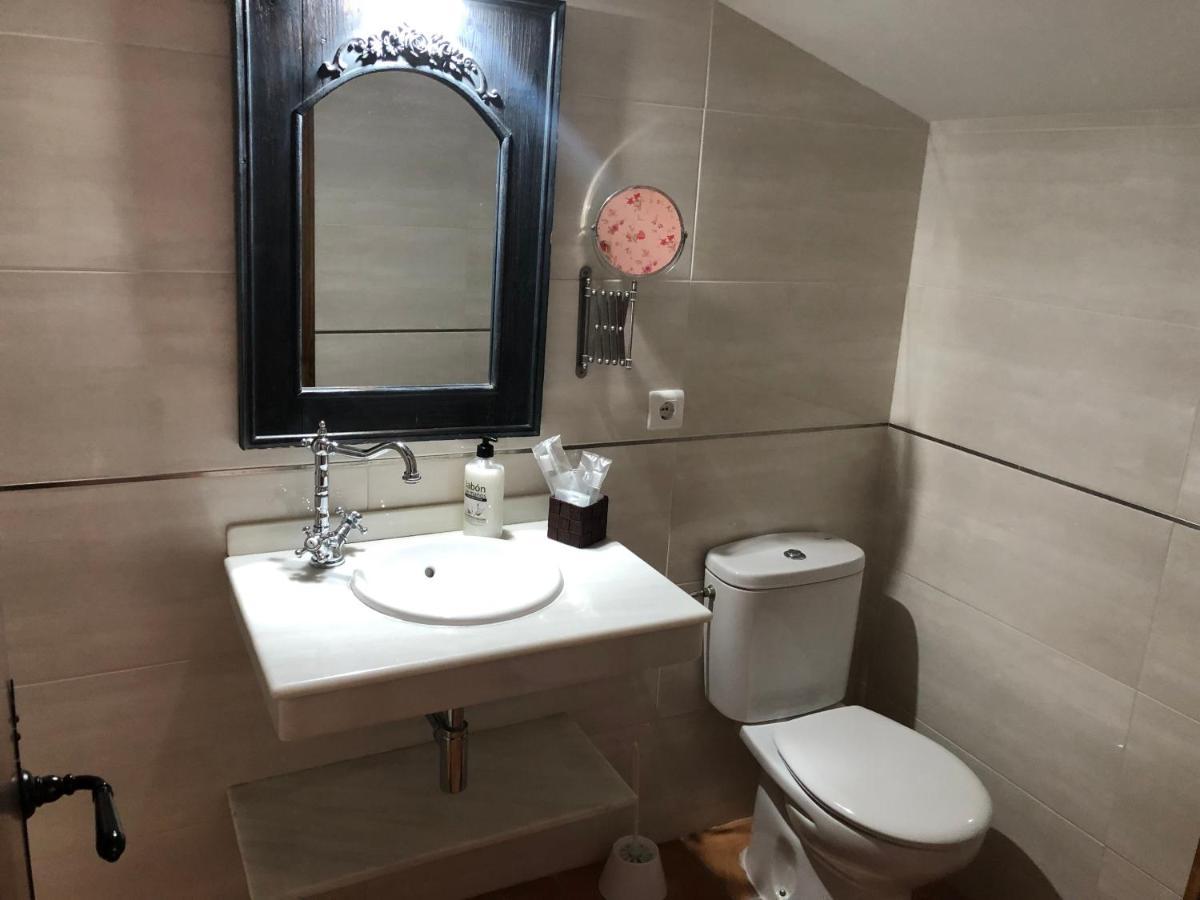 Hostal La Caballeriza Malpartida de Cáceres 外观 照片