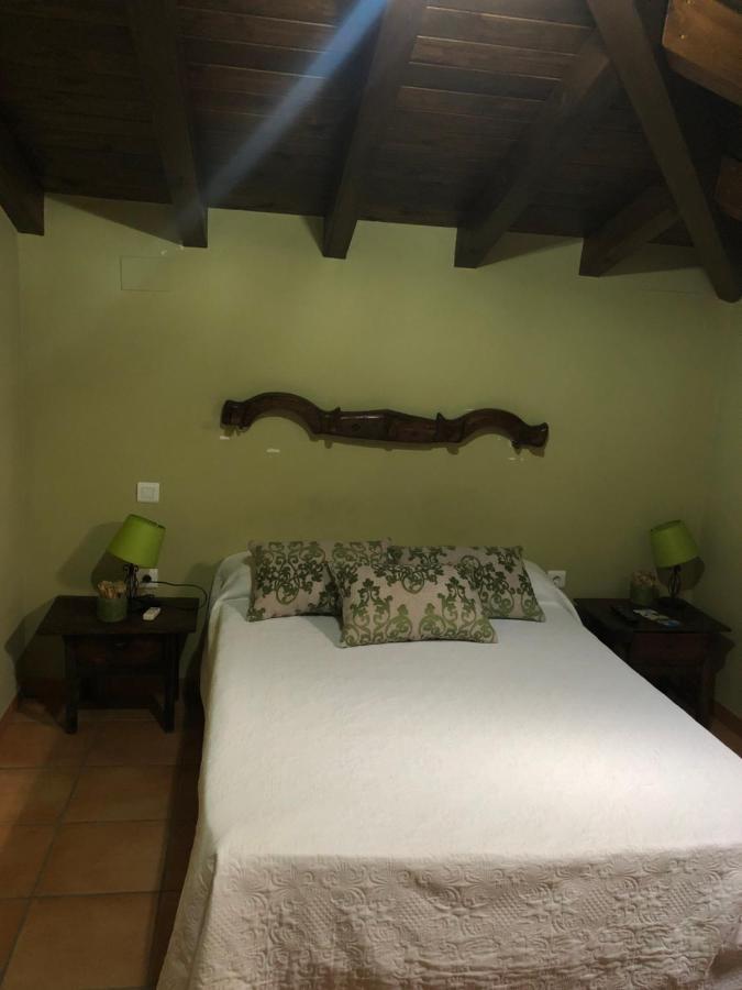 Hostal La Caballeriza Malpartida de Cáceres 外观 照片